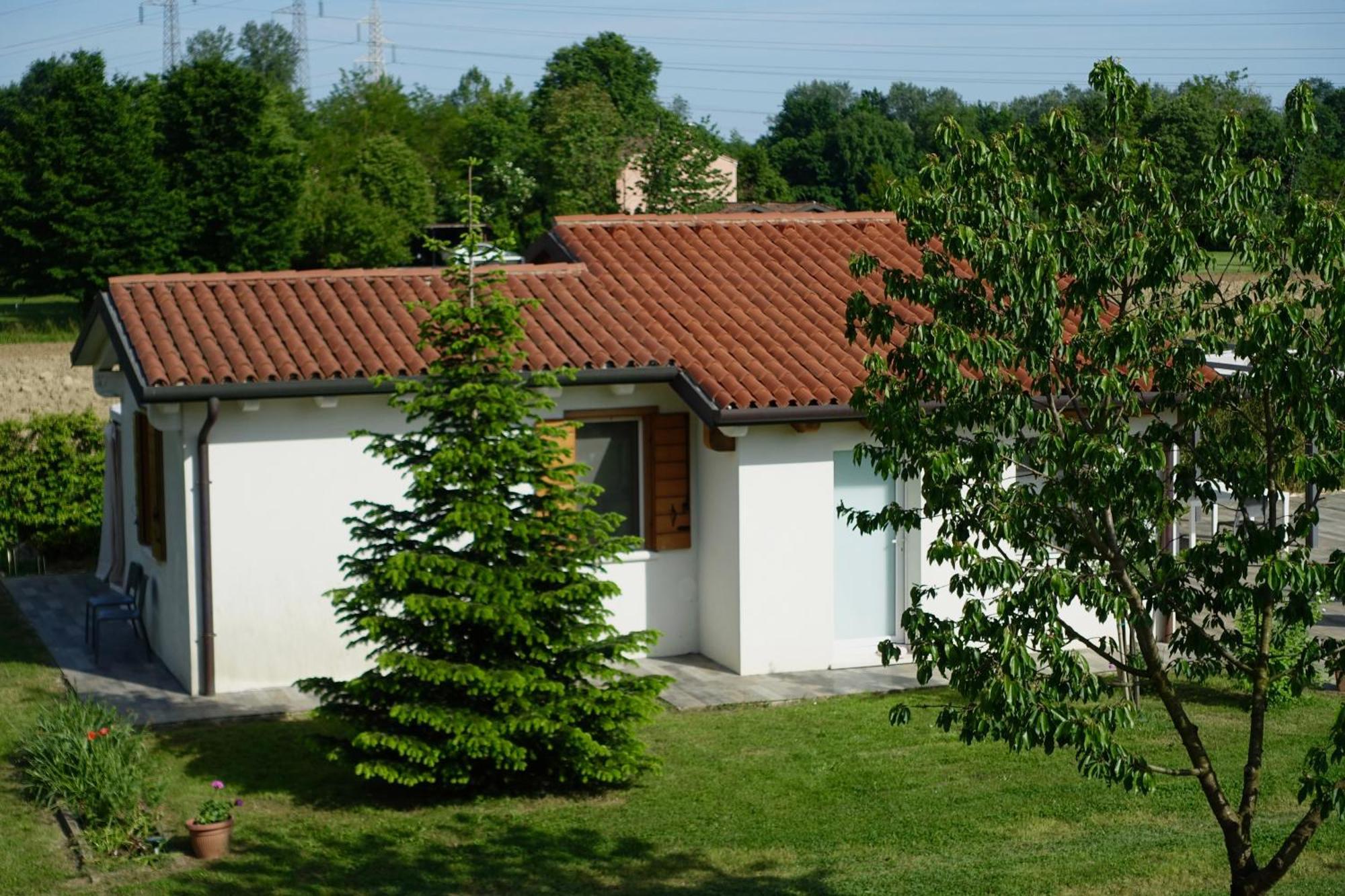 Pool & Garden Villa Lelia Mirano Exterior photo