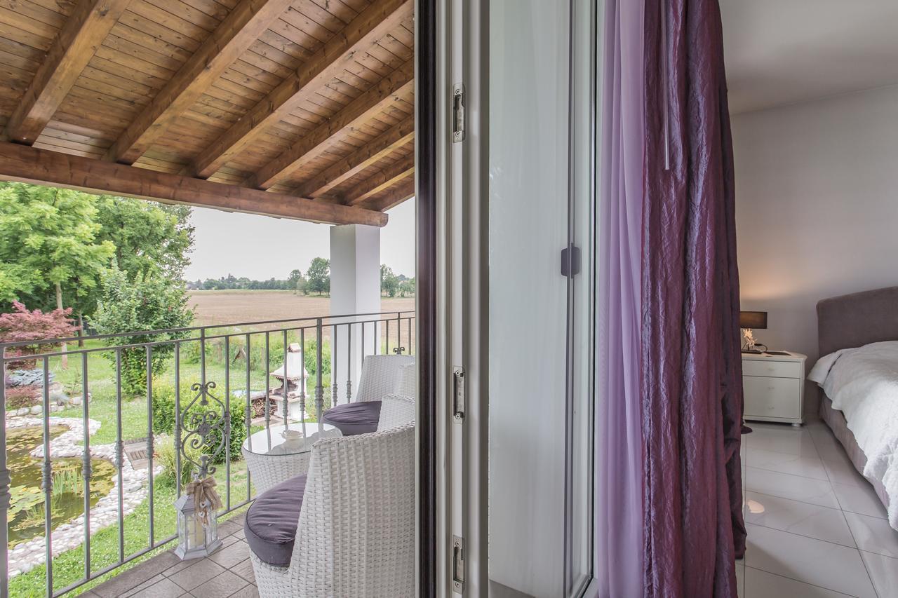 Pool & Garden Villa Lelia Mirano Exterior photo