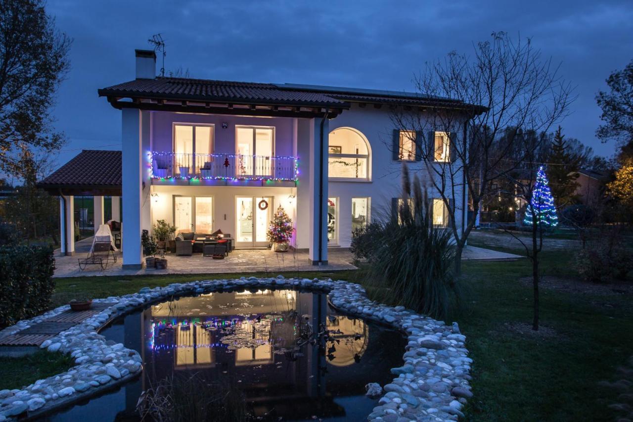 Pool & Garden Villa Lelia Mirano Exterior photo
